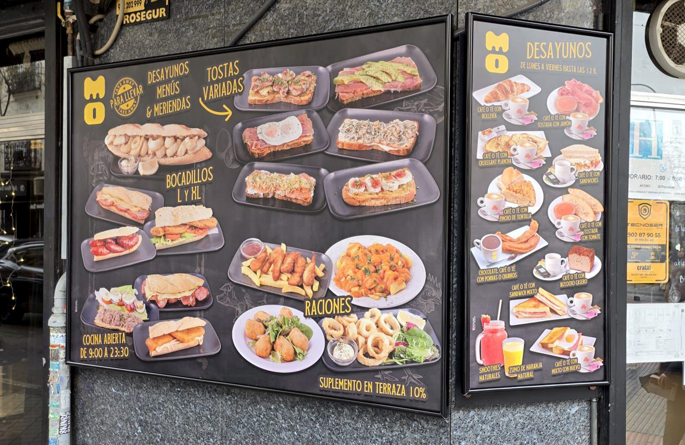 carteles con marco de aluminio